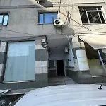 Enzo Center * 티라나