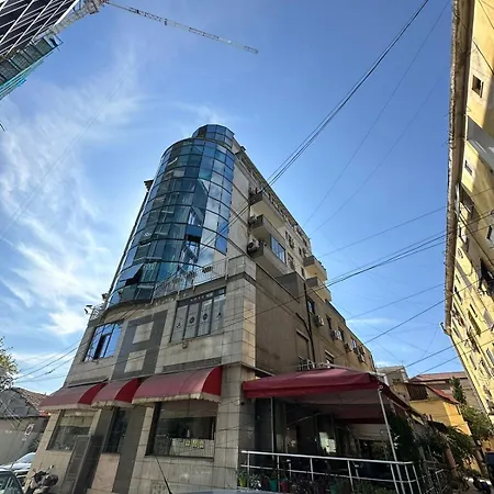Enzo Center