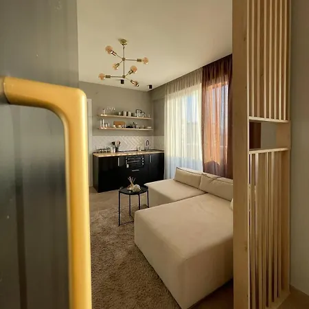 Enzo Center Apartamento Tirana