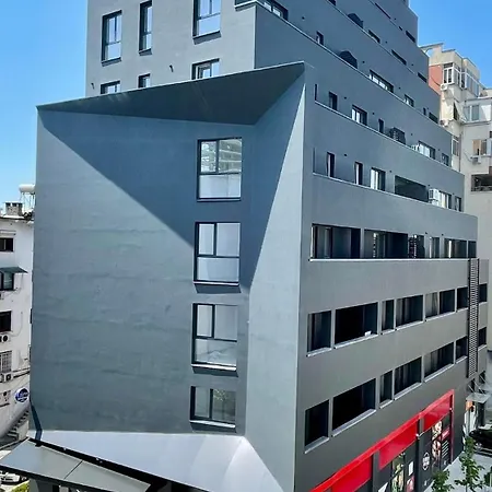 Enzo Center Tirana